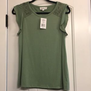Cloud chaser Sleeveless Top. NWT! Size M